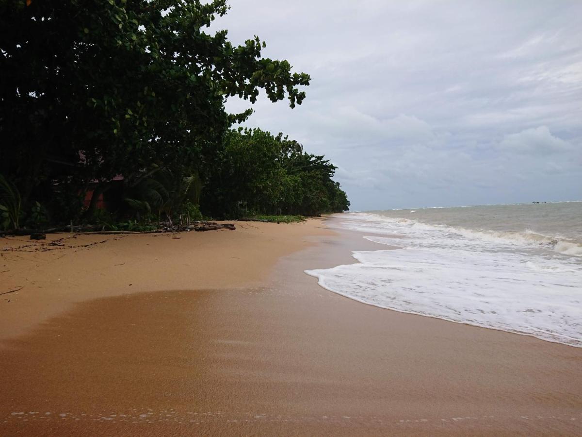 Le Dugong Libong Resort Exteriör bild